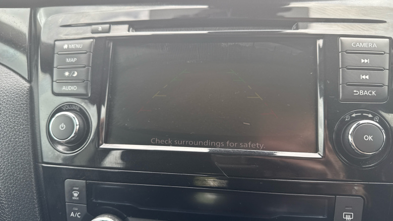 Nissan Qashqai 1.5 dCi 115 Acenta Premium 5dr Diesel Hatchback